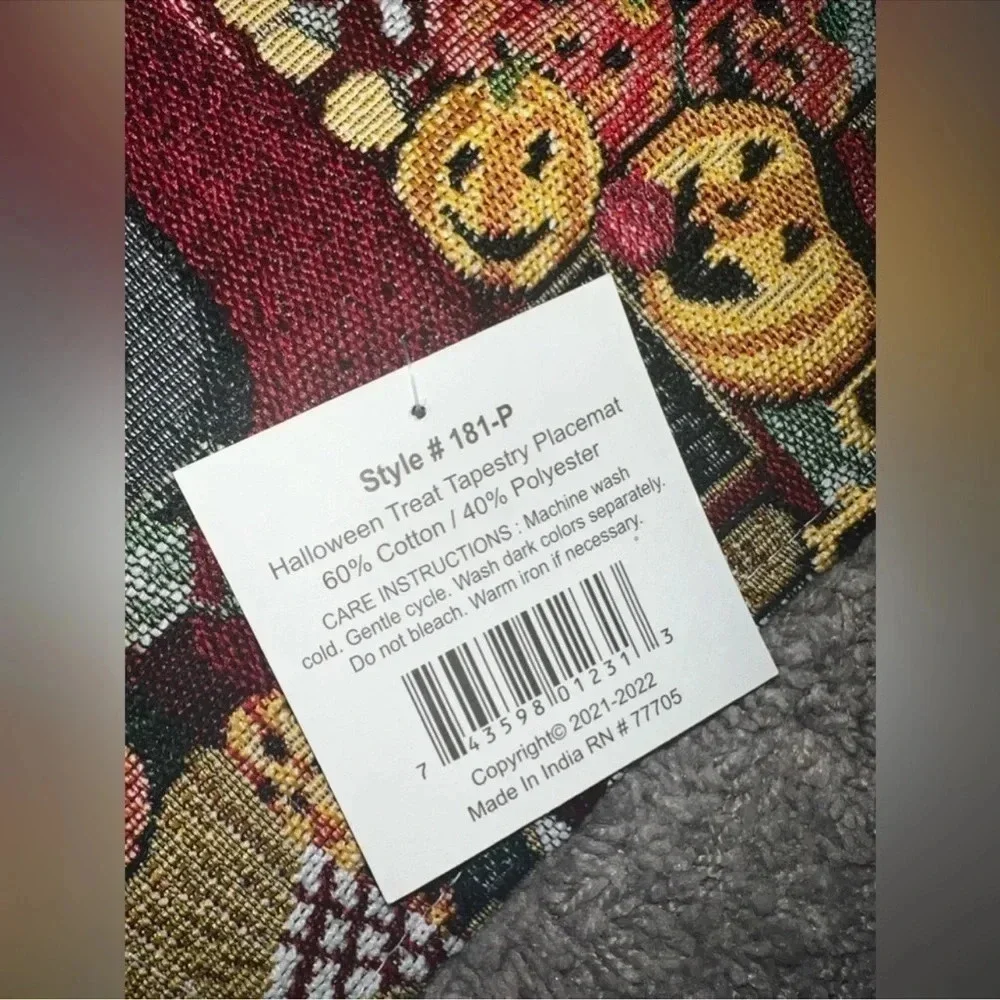 🆕 6 “Truck or Treat” Placemat Set